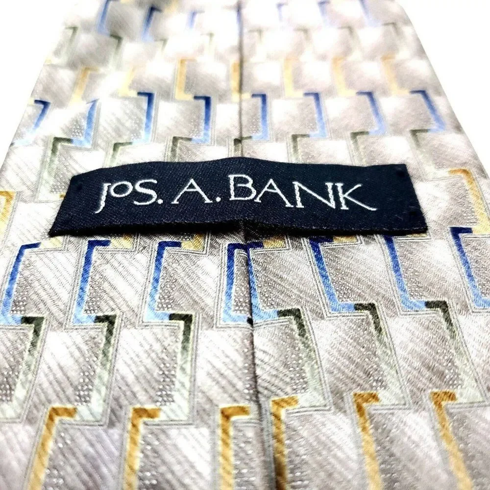 Jos A Bank Print Gray Geometric USA‎